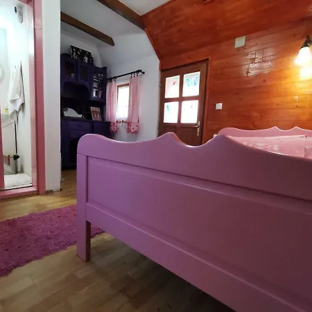 Etno Selo Rajski Konaci