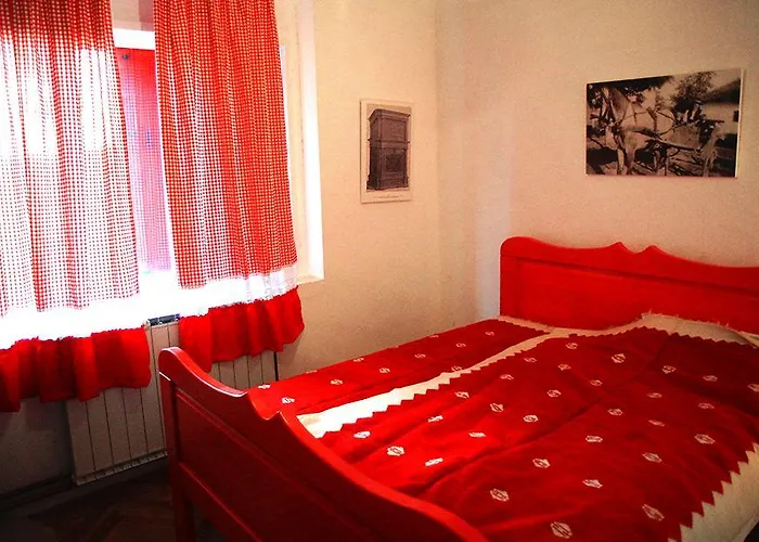 Etno Selo Rajski Konaci