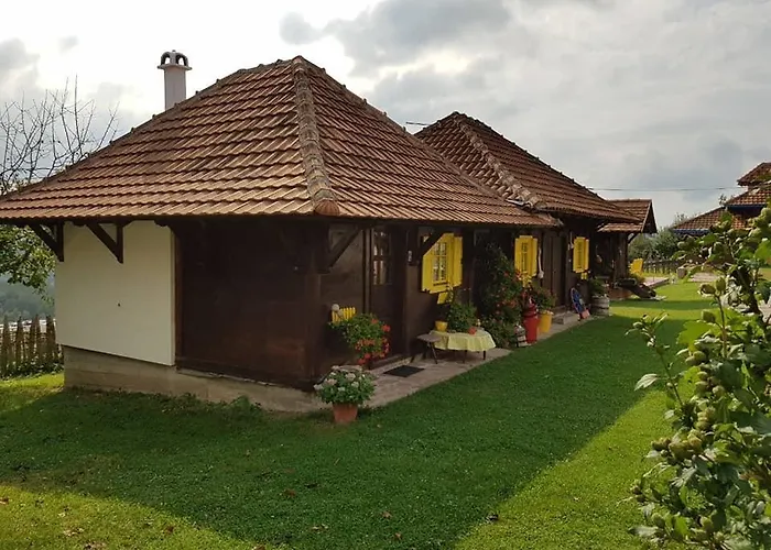 Etno Selo Rajski Konaci *