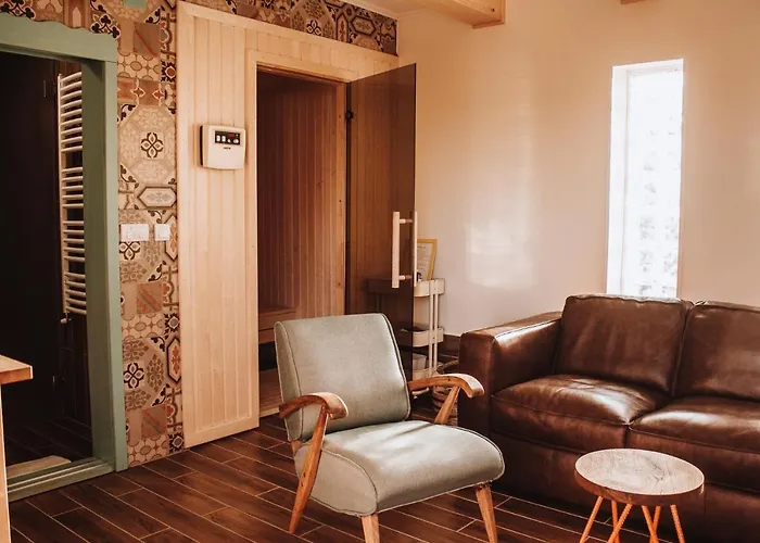 Gospodarstwo wiejskie Etno Selo Rajski Konaci *